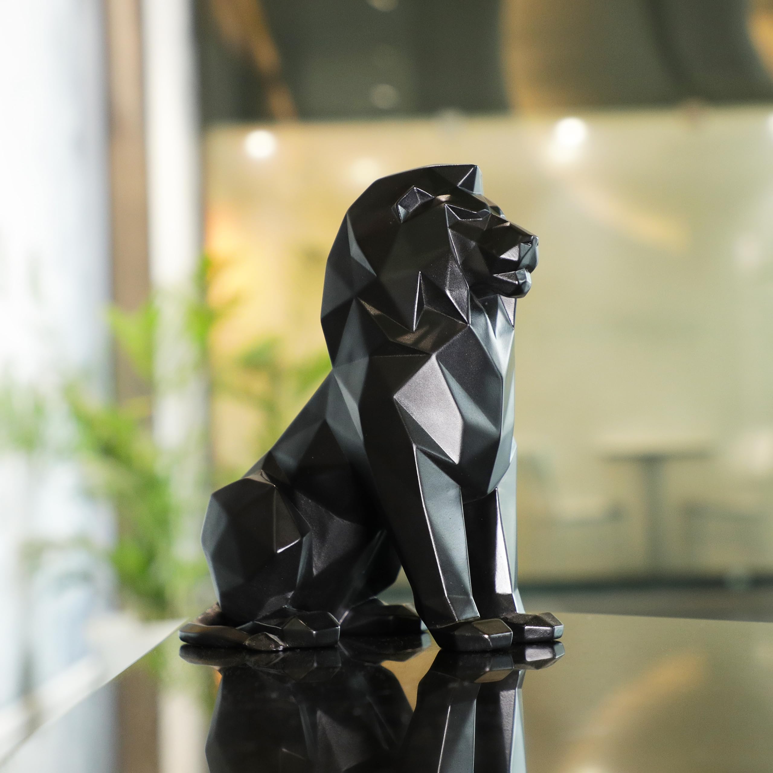 Artarium Geometric Black Lion Statue 7.6 Inch, Modern Resin Lion Figurine for Home Decor, Office Desk, Bookshelf & Coffee Table, Abstract Wildlife Sculpture, Contemporary Interior Decoration Gift